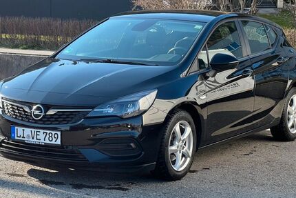 Opel Astra 103.000 km 11.800 &euro; München 80337