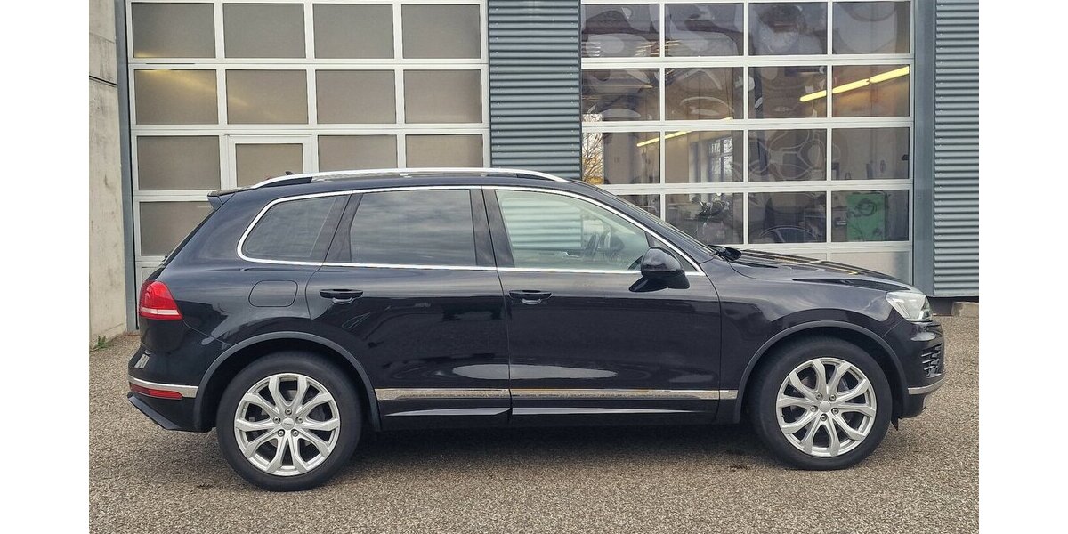 VW Touareg V6 TDI R-Line NAVI Luftfederung AHK 190.000 km 18.998 &euro; Landau 76829