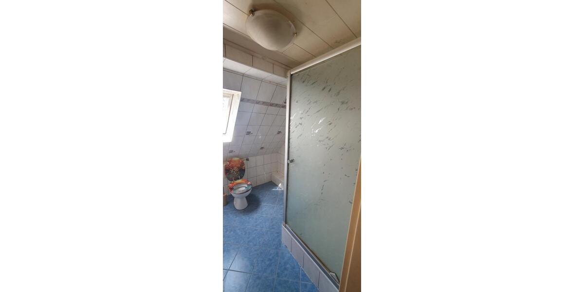 Dachgeschoßwohnung Wipperfürth - 3 Zimmer, 53 m&sup2;, 530&euro; | Angebot:26323577