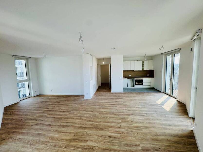 Helle und ruhige NeubauWohnung im Erstbezug mit großzügigem Balkon!