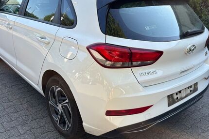 Hyundai i30 183.188 km 9.342 &euro; Frankfurt am Main 60389