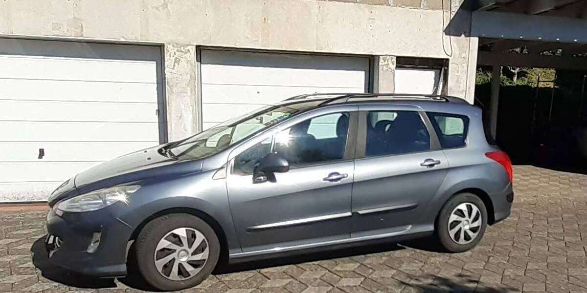 Peugeot 308 274.110 km 2.200 &euro; Odenbach 67748