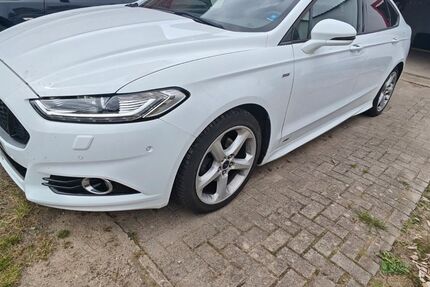 Ford Mondeo 202.222 km 10.000 &euro; Carinerland 18233