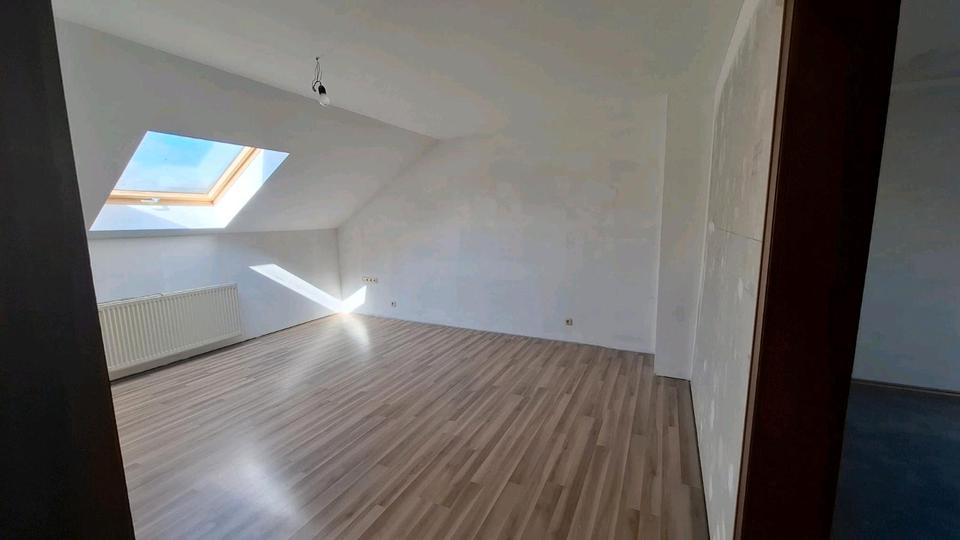 Reihenhaus Beckingen - 7 Zimmer, 140 m&sup2;, 120.000&euro; | Angebot:26884832