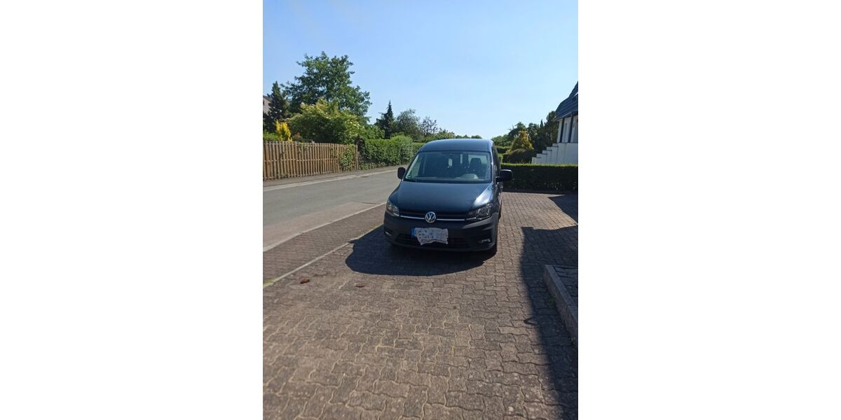 VW Caddy 74.000 km 18.800 &euro; Korbach 34497