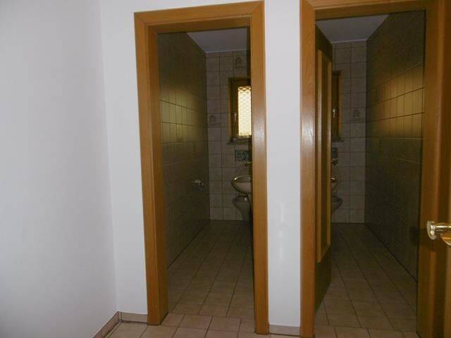 Gewerbeobjekt Kochel a. See Ried - 5 Zimmer, 285 m&sup2;, 2.000&euro; | Angebot:25745171