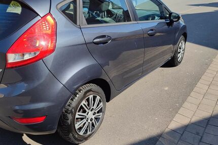 Ford Fiesta 185.000 km 2.750 &euro; Königheim-Gissigheim 97953