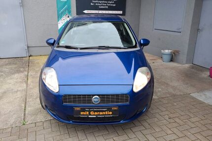 Fiat Grande Punto 166.000 km 1.899 &euro; Oberhausen-Rheinhausen 68794