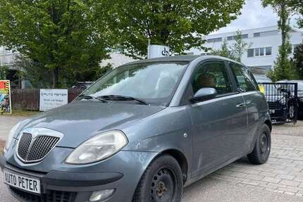 Lancia Ypsilon 192.600 km 970 &euro; Riemerling 85521
