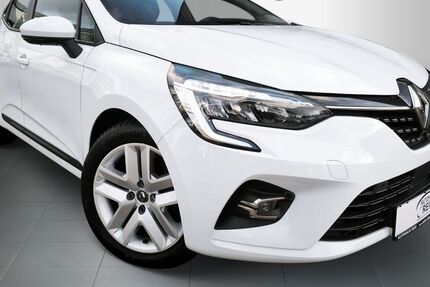 Renault Clio 90.600 km 11.990 &euro; Xanten 46509