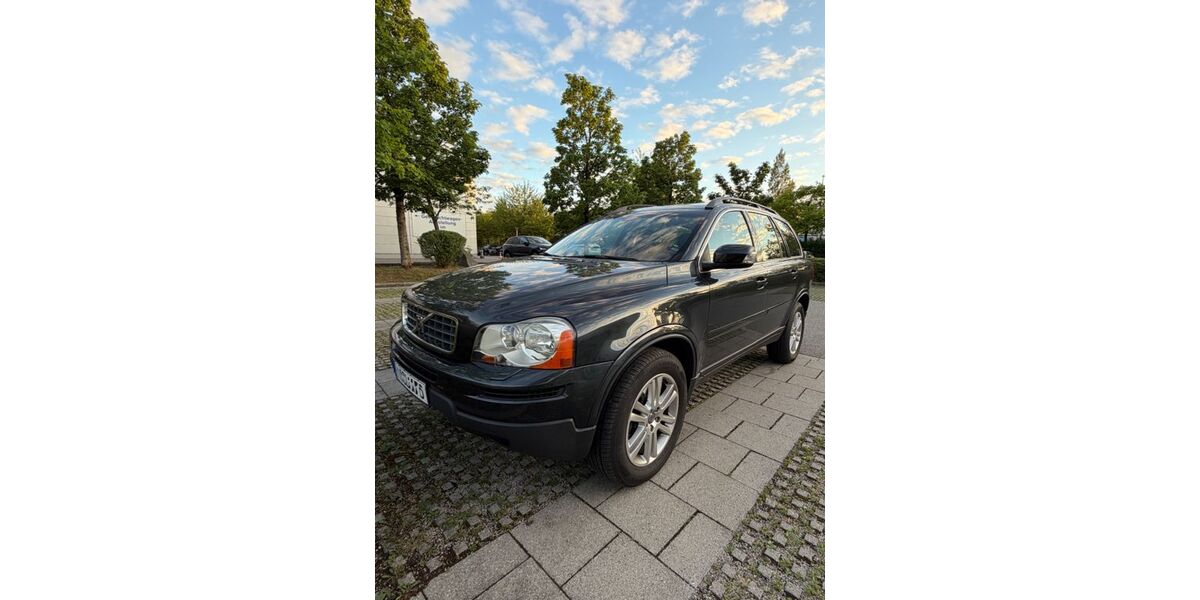 Volvo XC90 263.000 km 7.500 &euro; München 80993