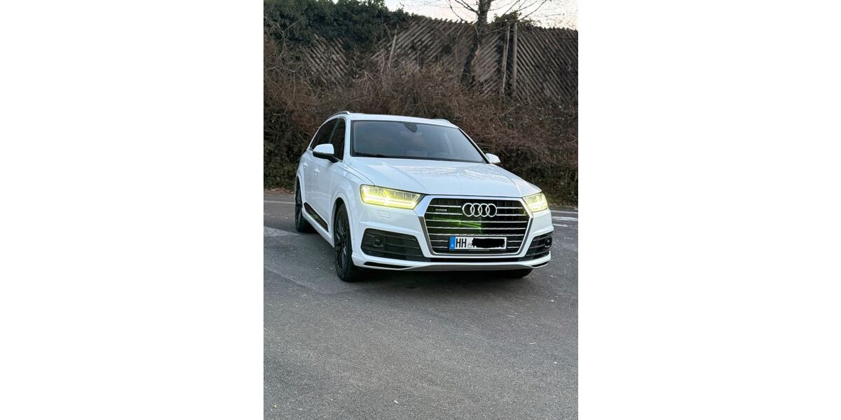 Audi Q7 320.000 km 22.999 &euro; Hamburg 22111