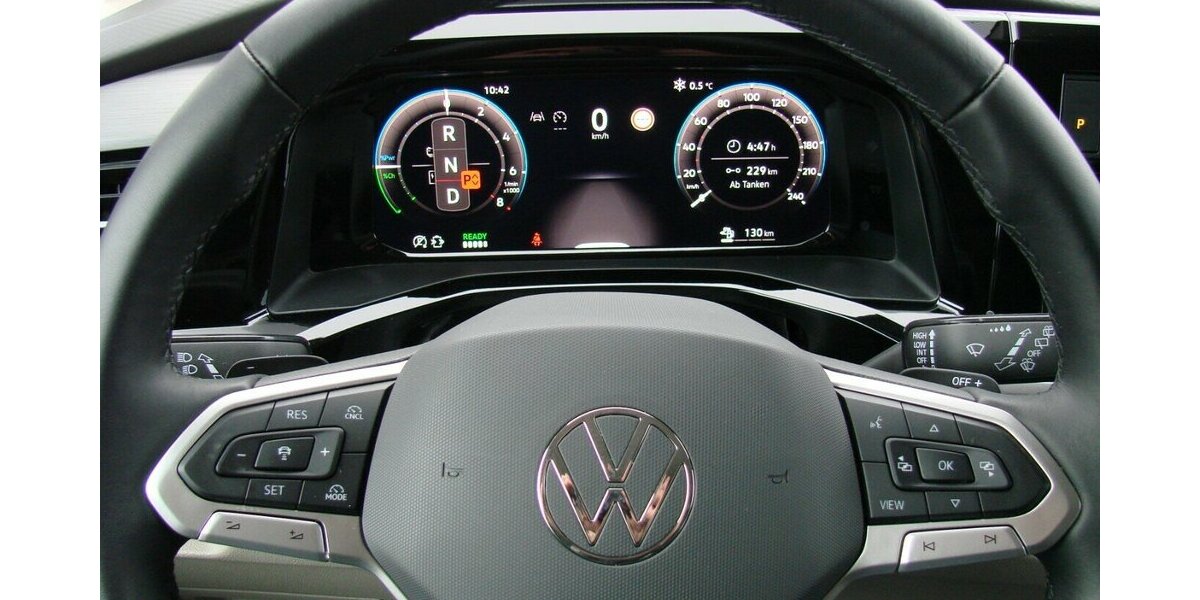 VW T7 Multivan Edition 1,5TSI eHybrid 4M AHK H&K ACC 2.384 km 59.980 &euro; Falkensee 14612