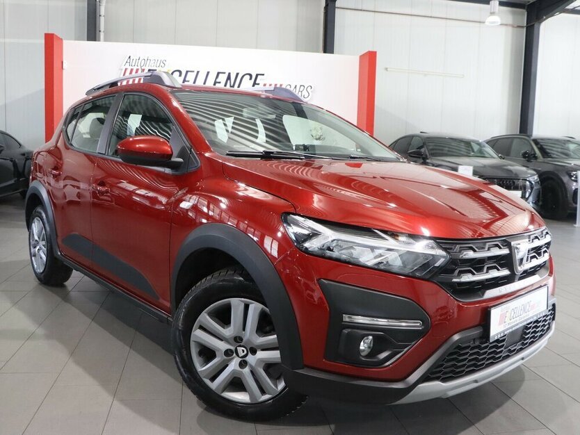 Sandero STEPWAY III 90 TCe Comfort / LED, KAMERA