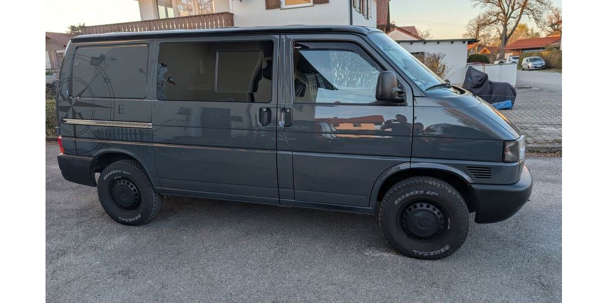 VW T4 andere 249.000 km 15.400 &euro; Uffing 82449