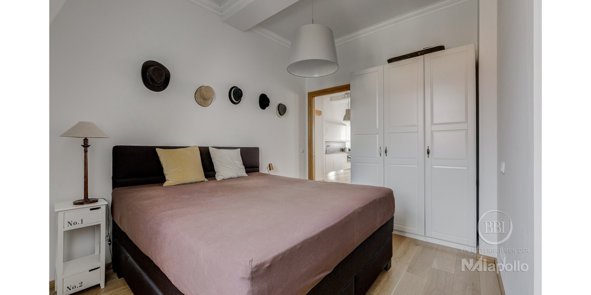 LICHTDURCHFLUTETE DACHGESCHOSSWOHNUNG MIT AUFZUG UND TERRASSE IN BEGEHRTER KIEZLAGE! - Dachgeschoßwohnung Berlin Friedrichshain | Angebot:26854784