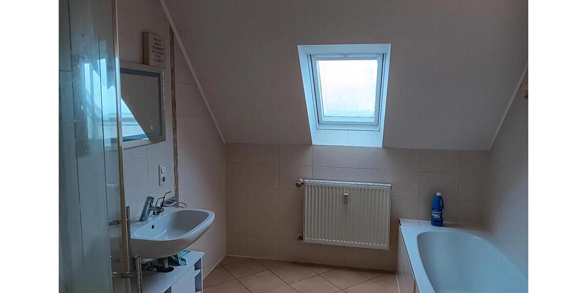 Etagenwohnung Arberg - 3 Zimmer, 102 m&sup2;, 950&euro; | Angebot:25298494