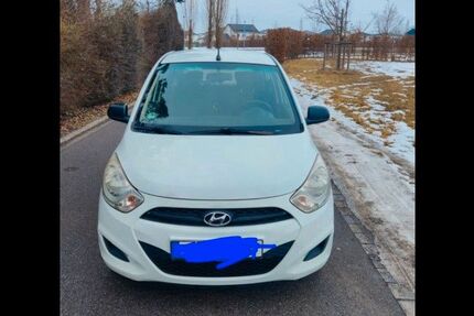 Hyundai i10 101.616 km 2.599 &euro; Regensburg 93055