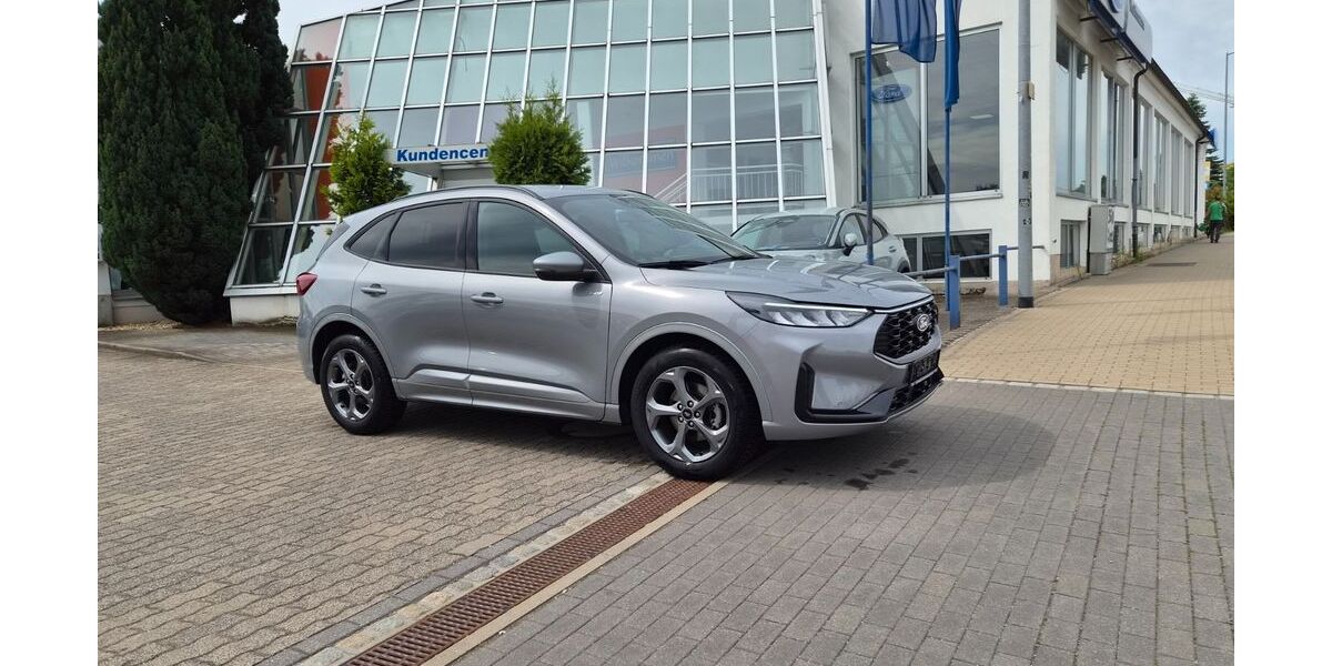 Ford Kuga 26.000 km 30.990 &euro; Bautzen 02625