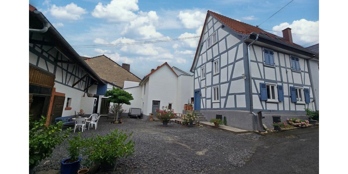 Altenstadt, EFH + Nebengeb. - Einfamilienhaus Altenstadt Rodenbach | Angebot:27078186