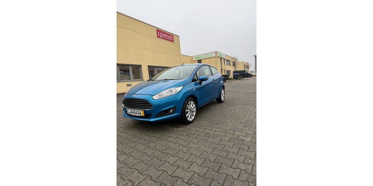 Ford Fiesta 139.900 km 4.900 &euro; Bottrop 46236