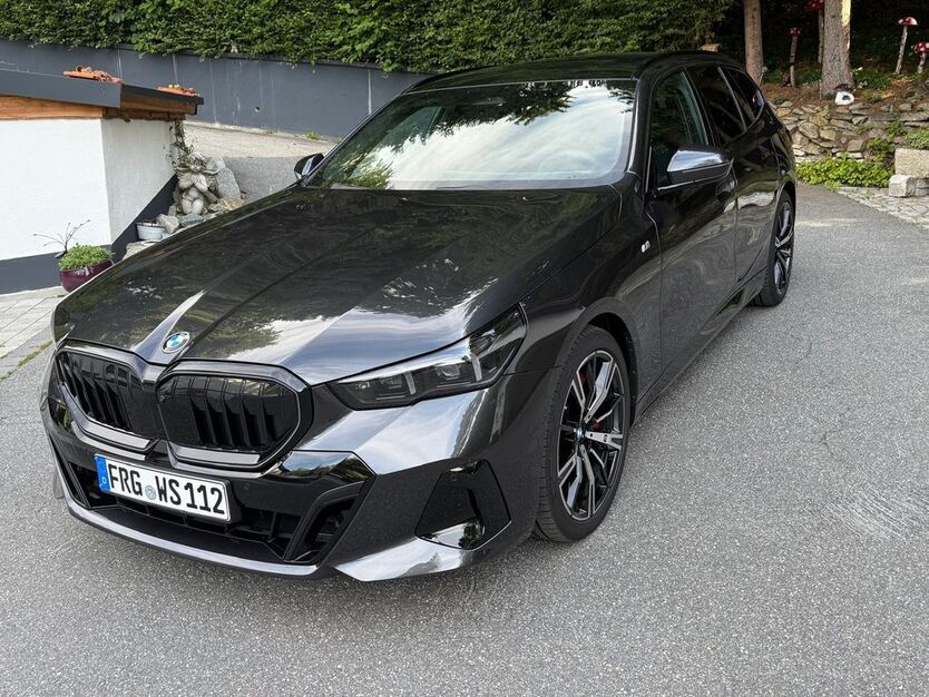 BMW 540 5.500 km 64.899 € Freyung 94078