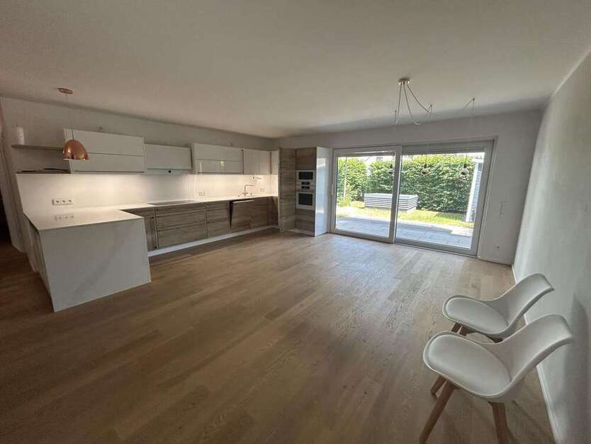 Wohnung zum Kaufen in Hallbergmoos 945.000 € 121.3 m²