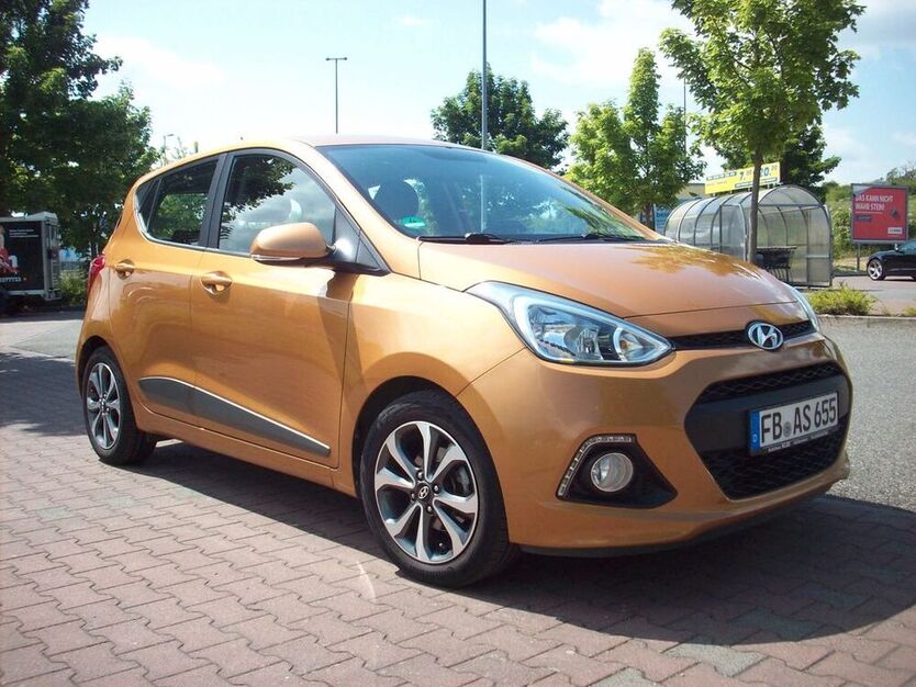 i10