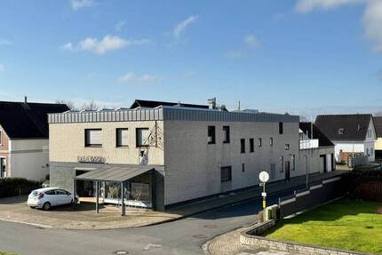 Haus Brake Kirchhammelwarden - 6 Zimmer, 237 m&sup2;, 385.000&euro; | Angebot:26055368