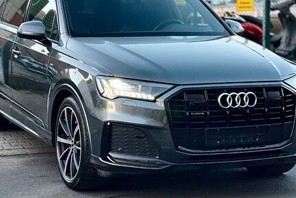 Audi Q7 200.800 km 35.390 &euro; Berlin 12359