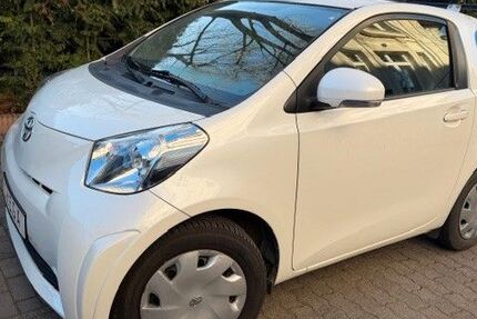 Toyota IQ 74.783 km 3.950 &euro; Berlin 13407