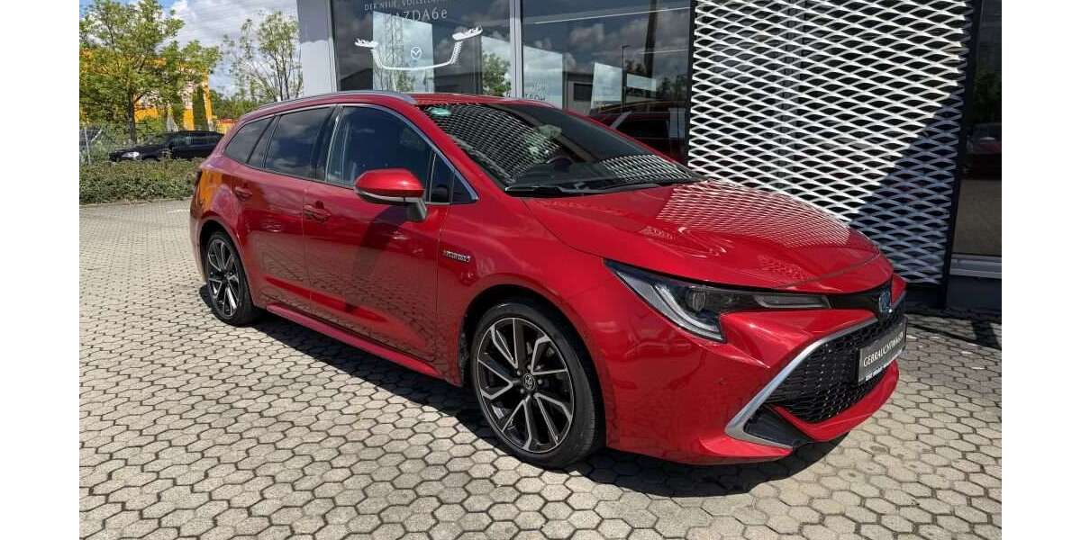 Toyota Corolla 49.985 km 23.890 &euro; Ingolstadt 85053