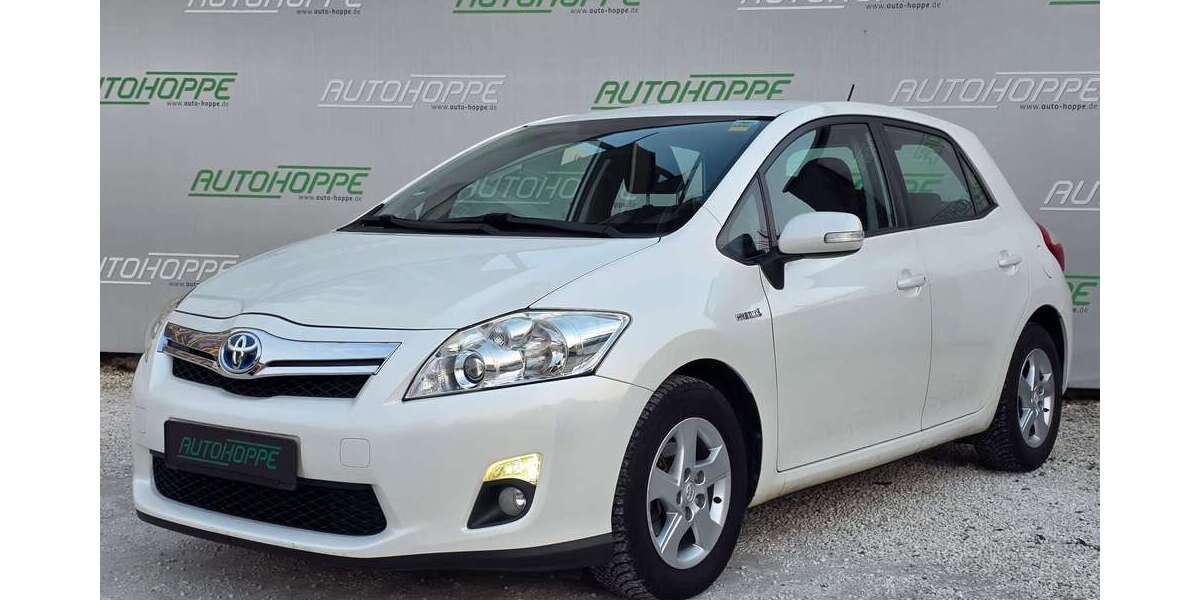 Toyota Auris 143.500 km 7.690 &euro; Dresden 01127