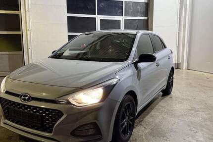 Hyundai i20 26.000 km 12.699 &euro; Oberlungwitz 09353