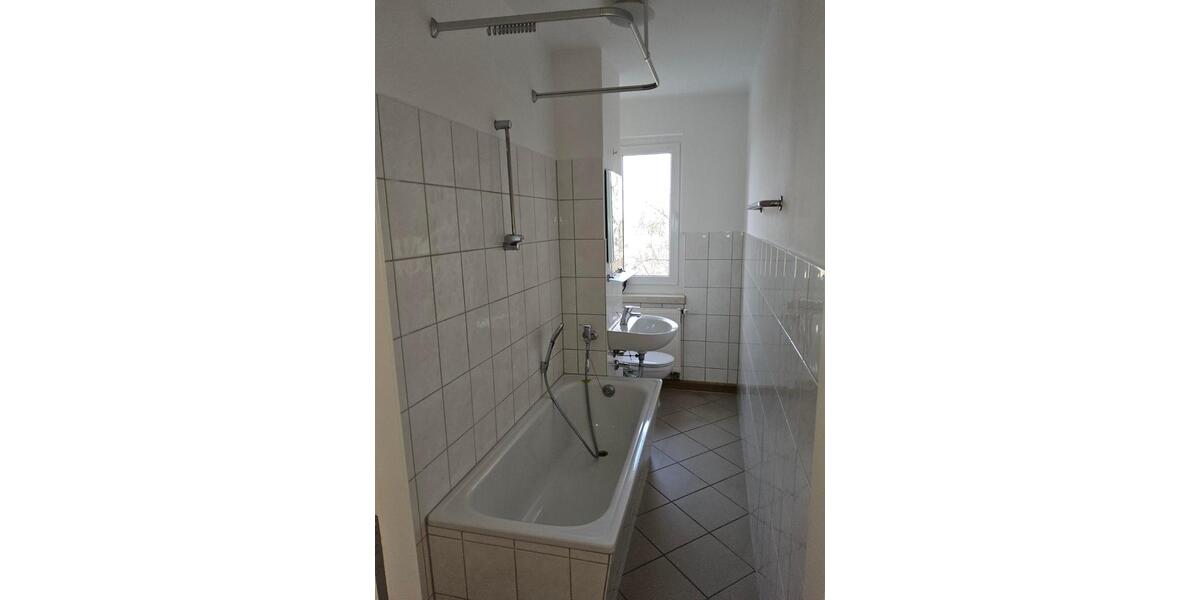 Etagenwohnung An der Schmücke - 3 Zimmer, 59 m&sup2;, 350&euro; | Angebot:23530079