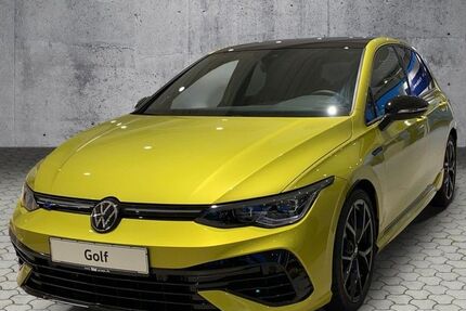 VW Golf 12.900 km 47.795 € Rheda-Wiedenbrück 33378