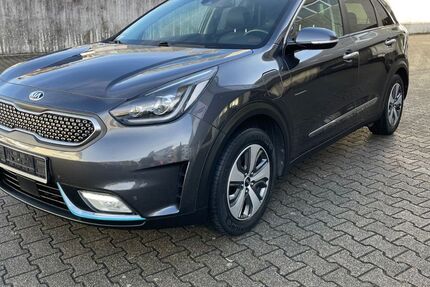 Kia Niro 100.000 km 13.950 &euro; Gerlingen 70839