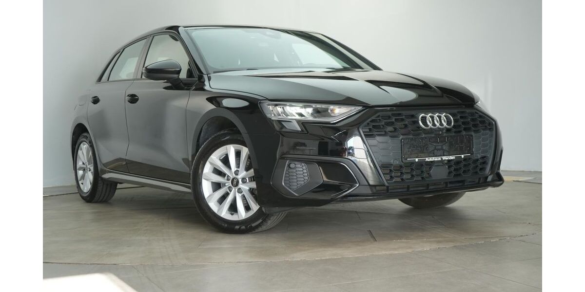 Audi A3 34.000 km 22.990 &euro; Braunschweig 38110
