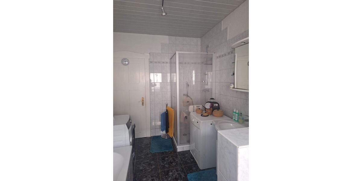 Einfamilienhaus Meuselwitz - 4 Zimmer, 138 m&sup2;, 169.000&euro; | Angebot:25700640