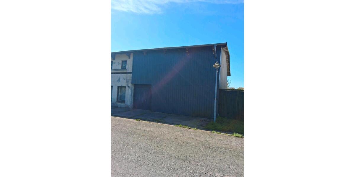 Einfamilienhaus Lunden - 11 Zimmer, 320 m&sup2;, 89.000&euro; | Angebot:26517490