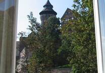 Kleine 2- Zimmer Wohnung mit Burgblick