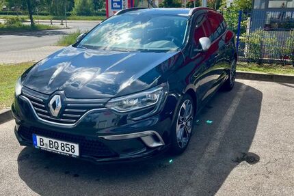 Renault Megane 98.000 km 12.200 € Berlin 12685