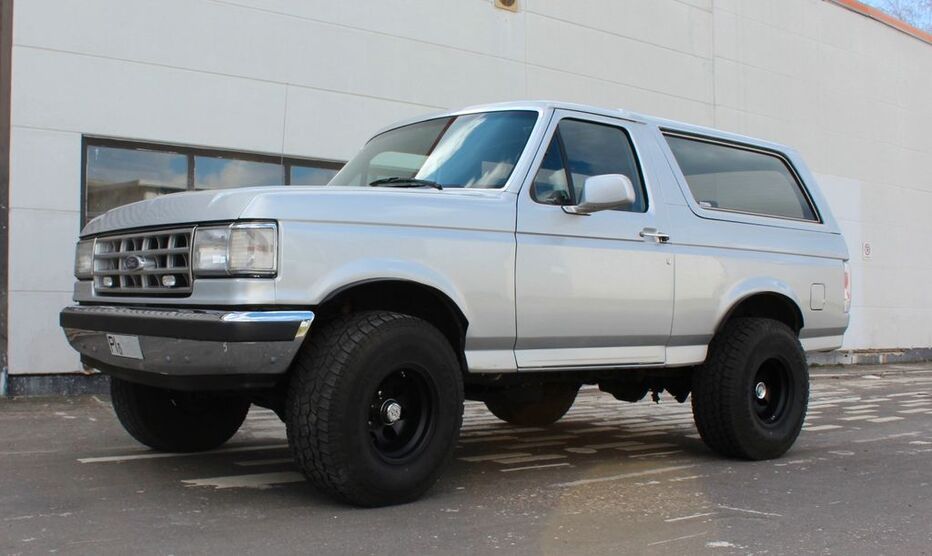 Ford Bronco 237.365 km 38.800 € Rellingen 25462