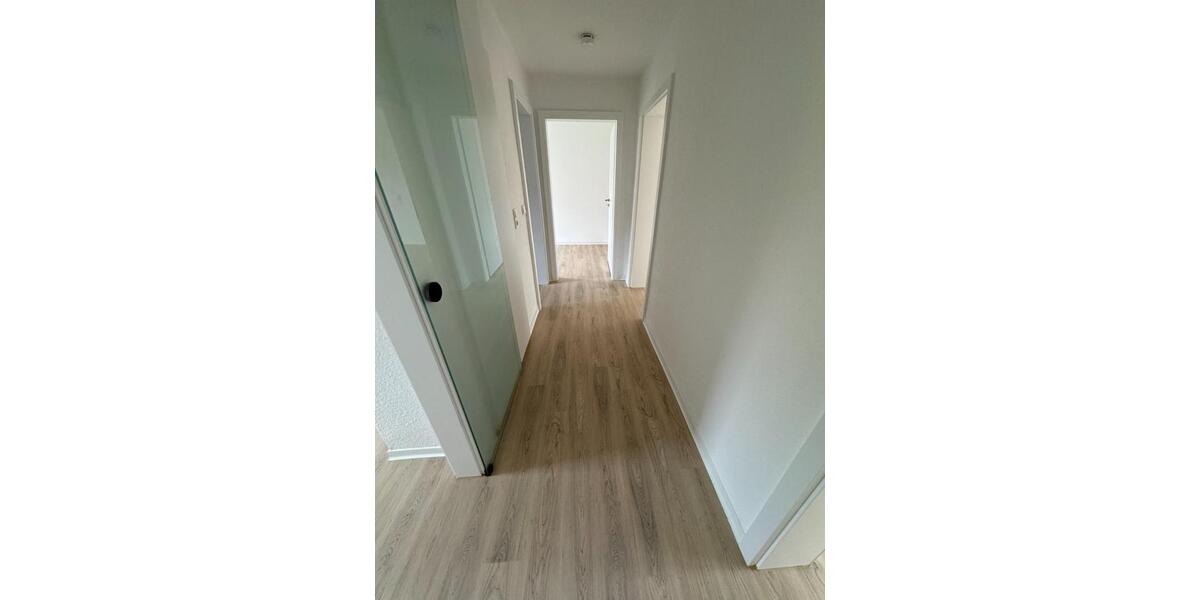 Erstbezug nach Modernisierung im Erdgeschoss 3 zimmer