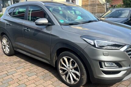 Hyundai TUCSON 96.000 km 17.500 &euro; Grande 22946