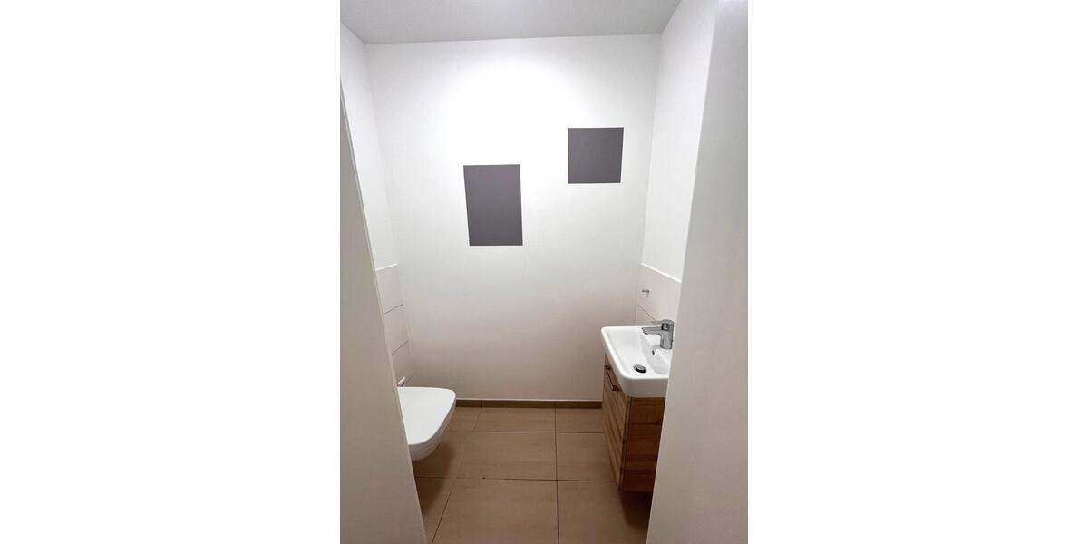 Erdgeschoßwohnung Illertissen - 2 Zimmer, 76 m&sup2;, 1.100&euro; | Angebot:24983358