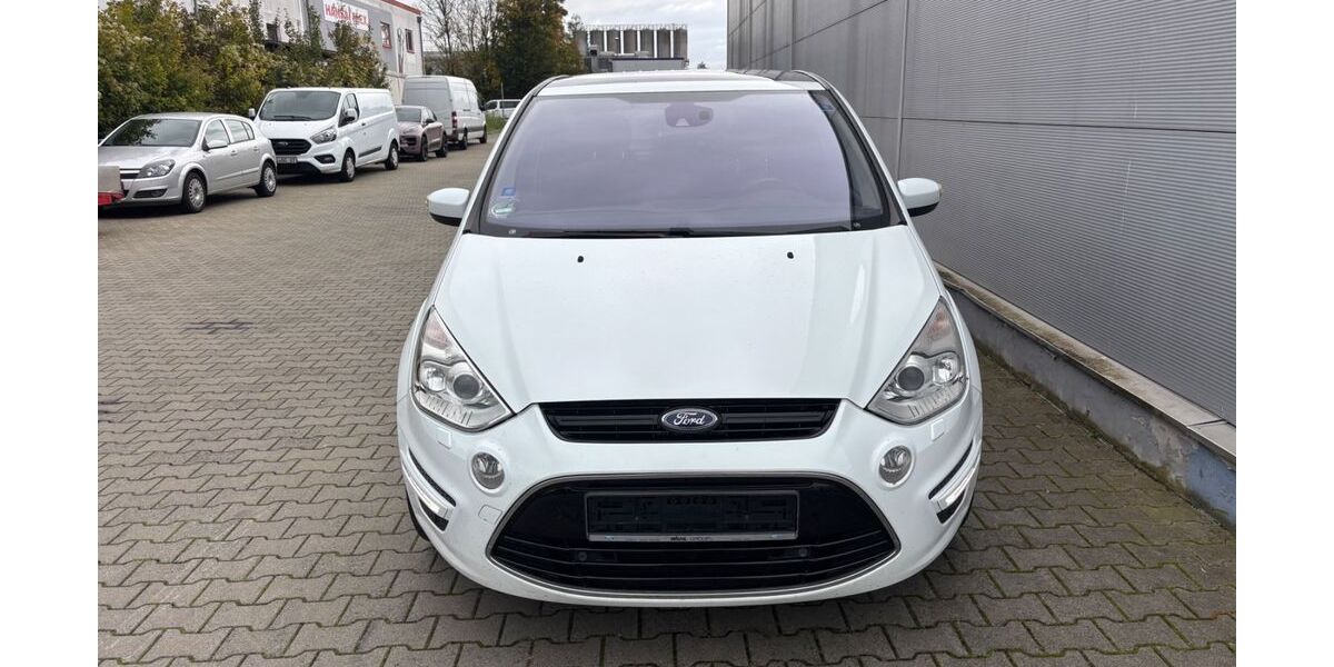 Ford S-Max 158.541 km 6.998 &euro; Wiesbaden 65201