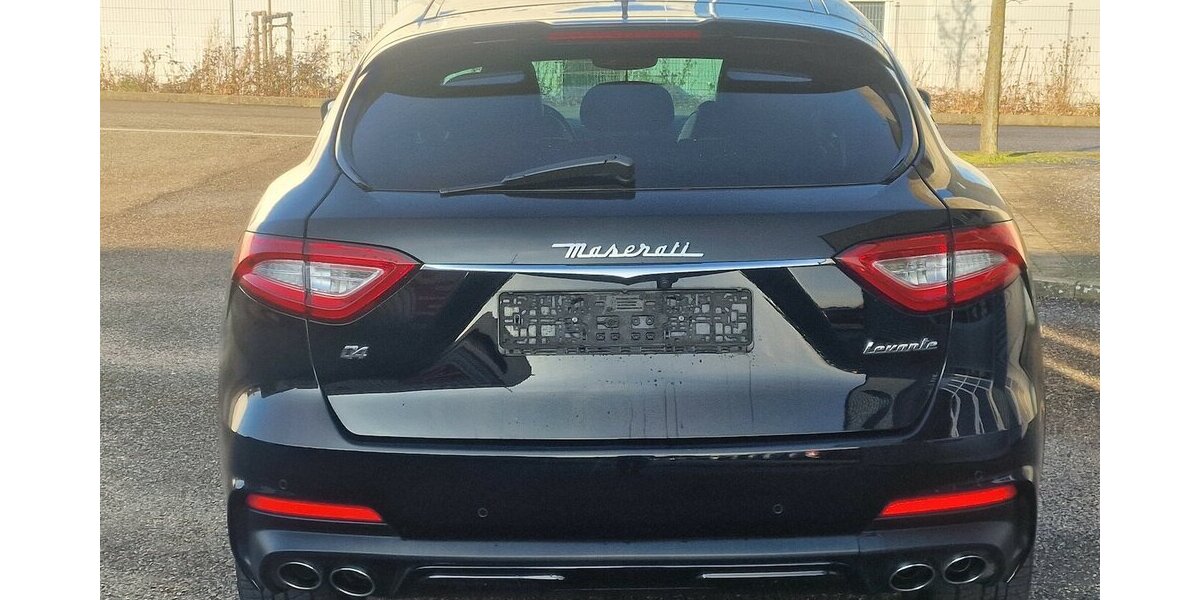 Maserati Levante Q4 Gran Sport Luftfederung 71.500 km 44.998 &euro; Landau 76829