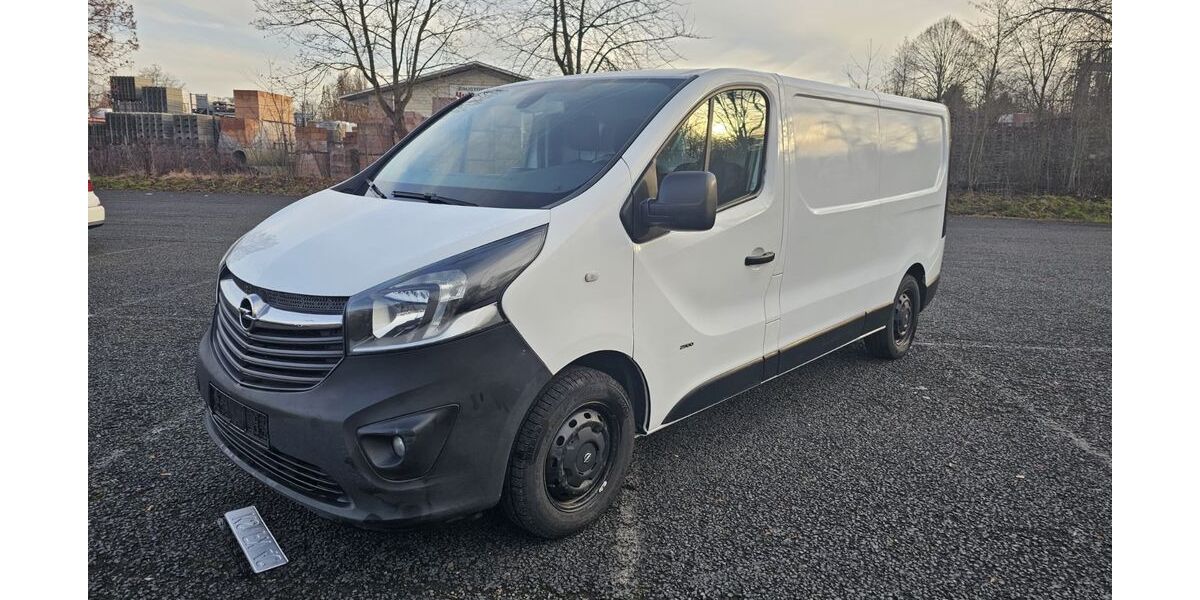 Opel Vivaro 300.150 km 7.300 &euro; Kassel 34128