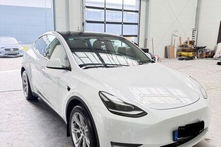 Tesla Model Y 90.400 km 33.950 &euro; Leipzig 04277